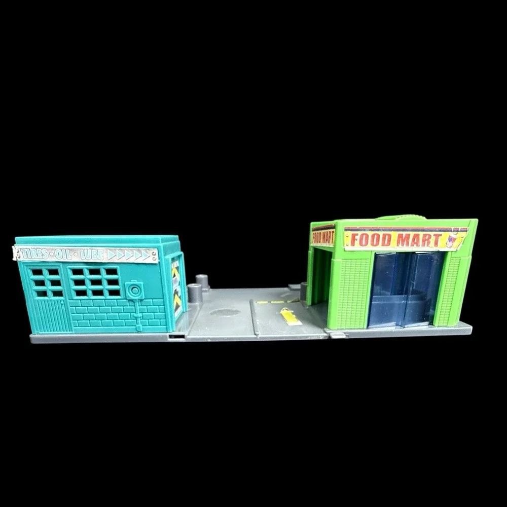 Matchbox Adventure Links City Pack‎ Roads Streets Playset Food Mart 2012
